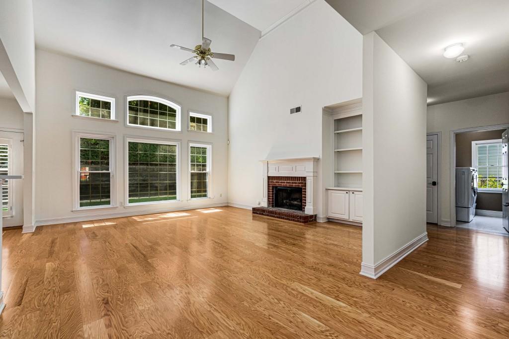 1106 Queensgate Drive
