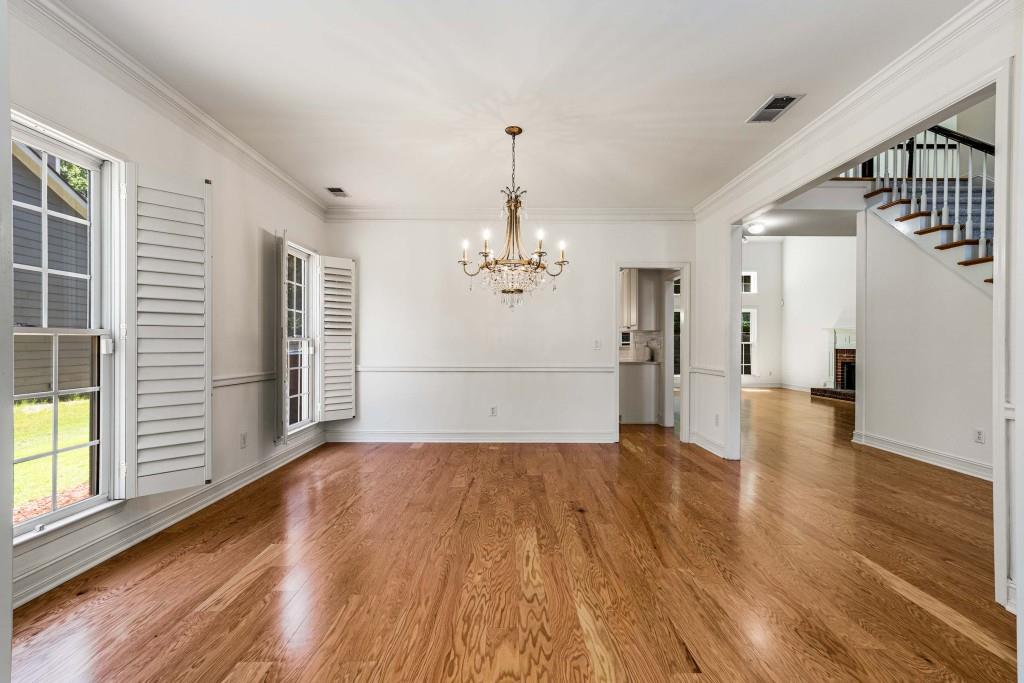 1106 Queensgate Drive