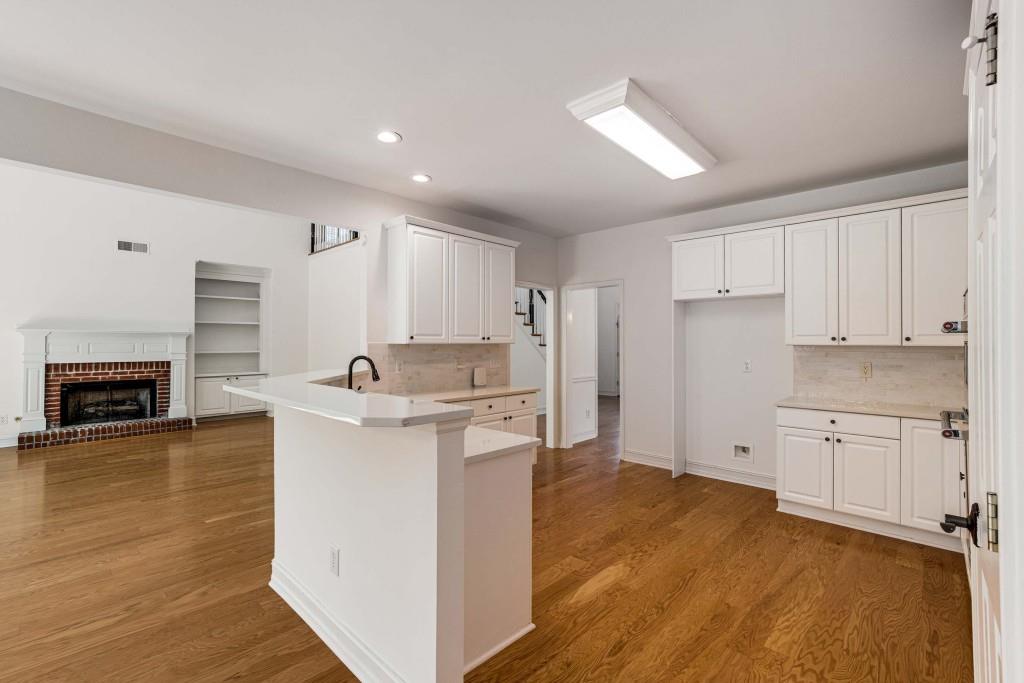1106 Queensgate Drive