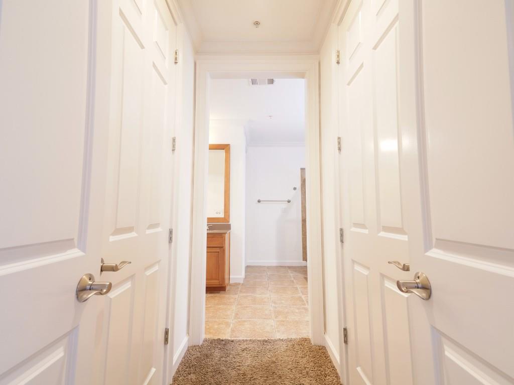 4955 Ivy Ridge Drive SE Unit 204