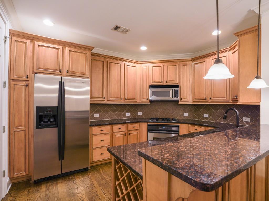 4955 Ivy Ridge Drive SE Unit 204