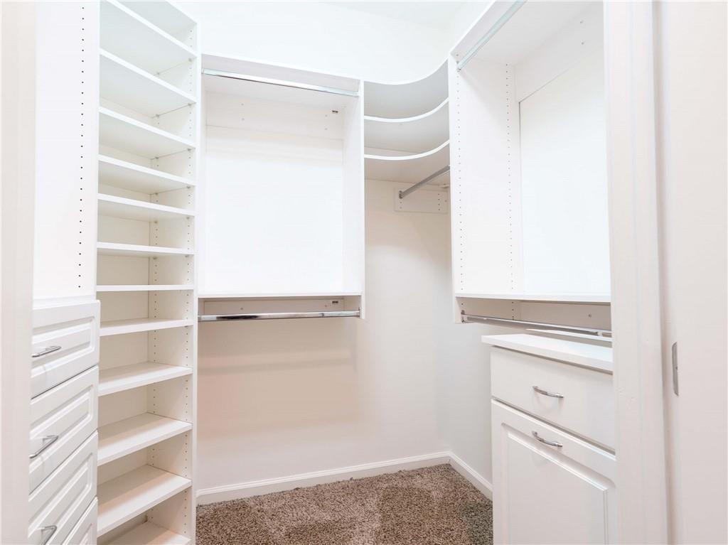 4955 Ivy Ridge Drive SE Unit 204