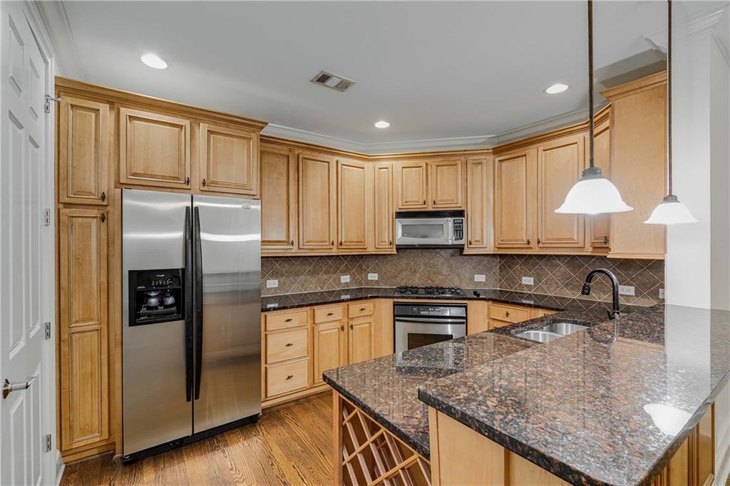 4955 Ivy Ridge Drive SE Unit 204