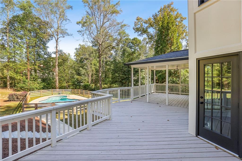 805 Wesley Oak Road NW