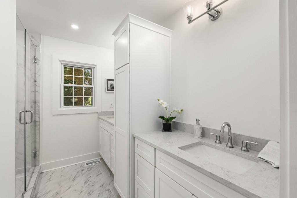 3324 Pretty Branch Drive SE