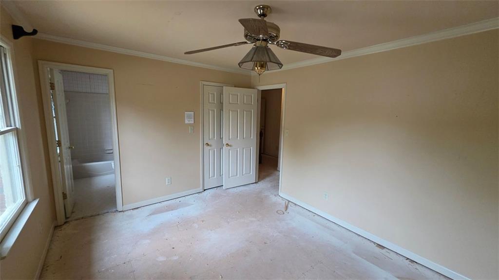865 Ferncroft Court