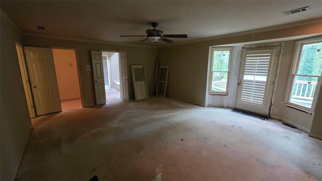 865 Ferncroft Court