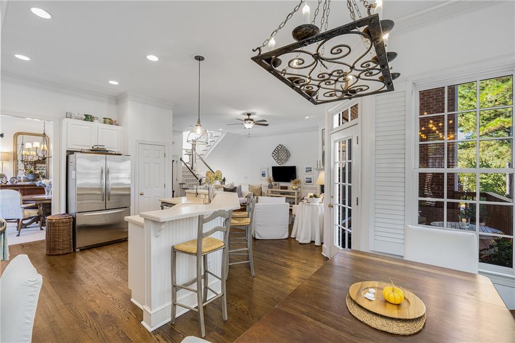 2311 English Ivy Court SE