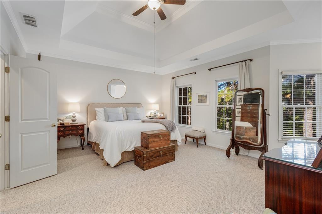 2311 English Ivy Court SE