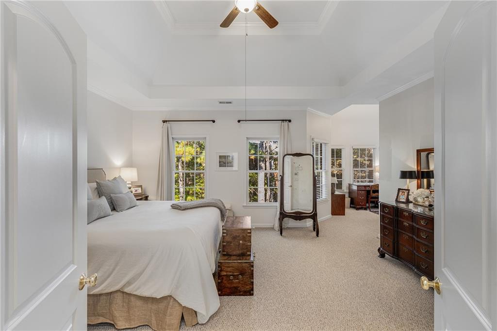 2311 English Ivy Court SE