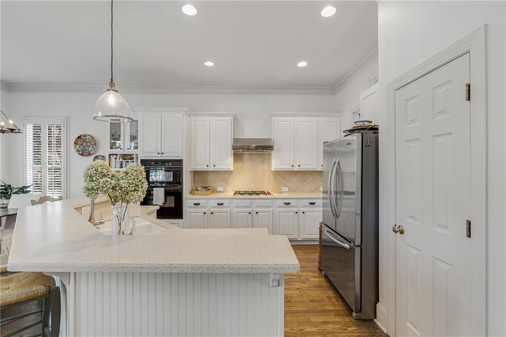 2311 English Ivy Court SE