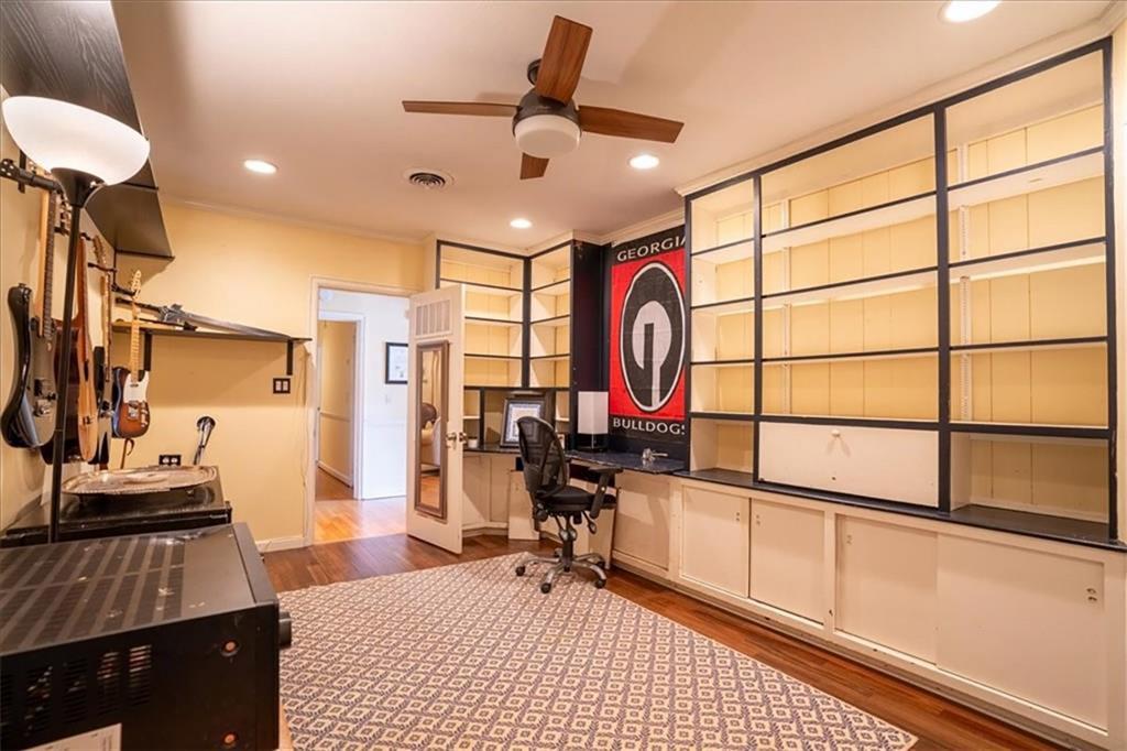 3179 E Wood Valley Road