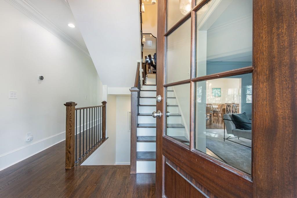 3211 Circle Oaks Drive SE