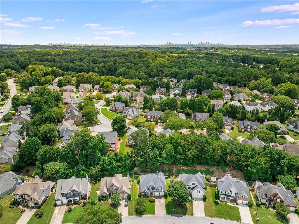 1106 Queensgate Drive SE