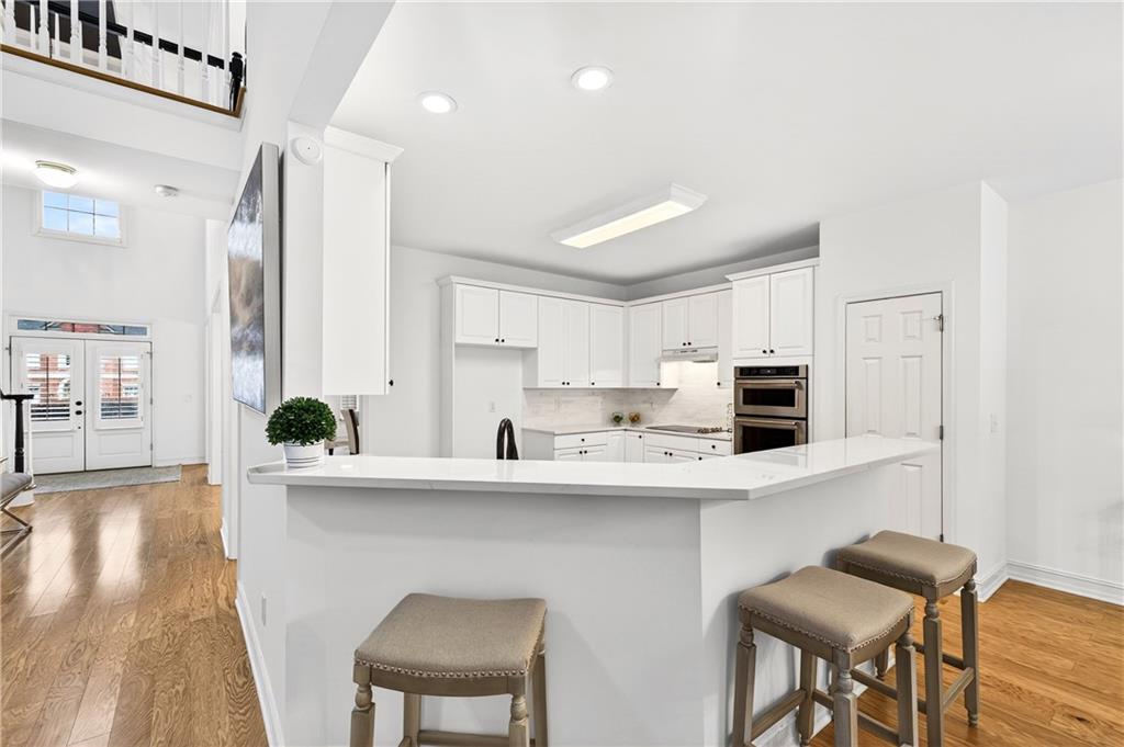 1106 Queensgate Drive SE