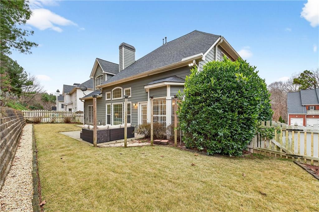 1106 Queensgate Drive SE