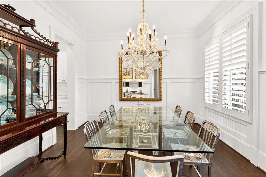 2832 Paces Lookout Lane SE