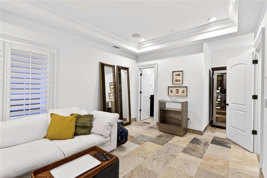 2832 Paces Lookout Lane SE