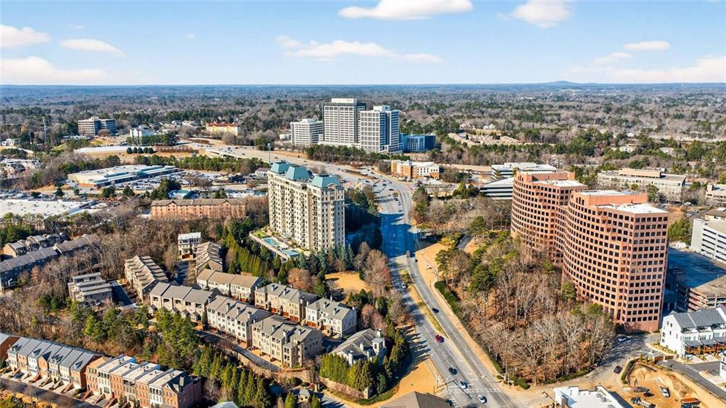 2832 Paces Lookout Lane SE