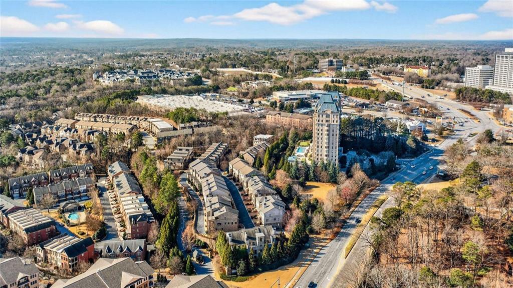 2832 Paces Lookout Lane SE