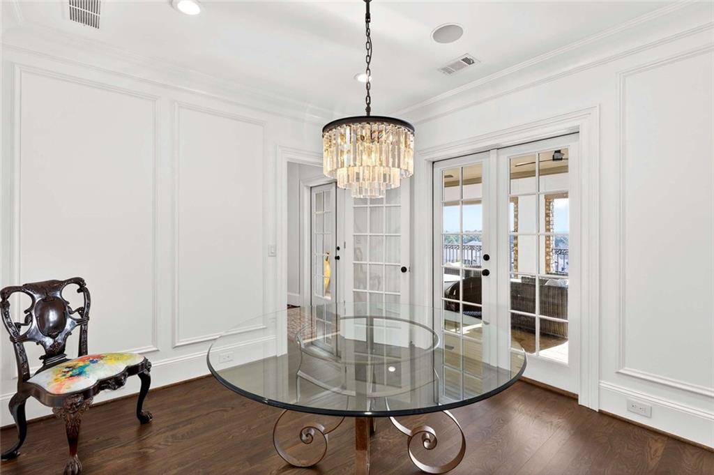 2832 Paces Lookout Lane SE