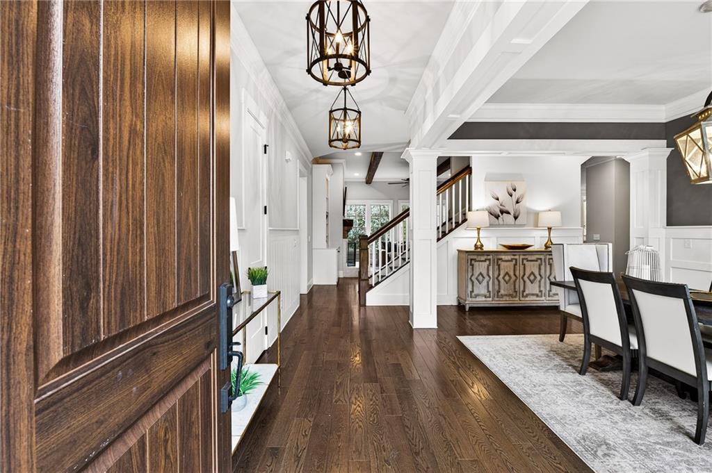 3446 Cochise Drive SE