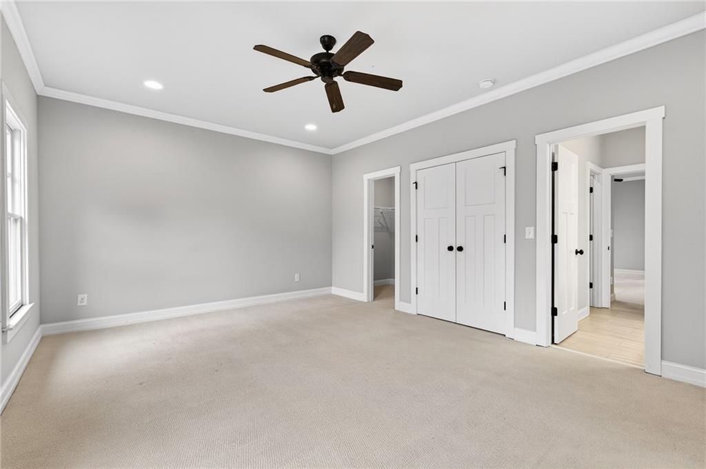 3446 Cochise Drive SE