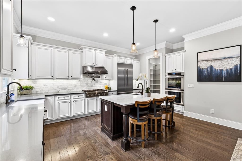 3446 Cochise Drive SE