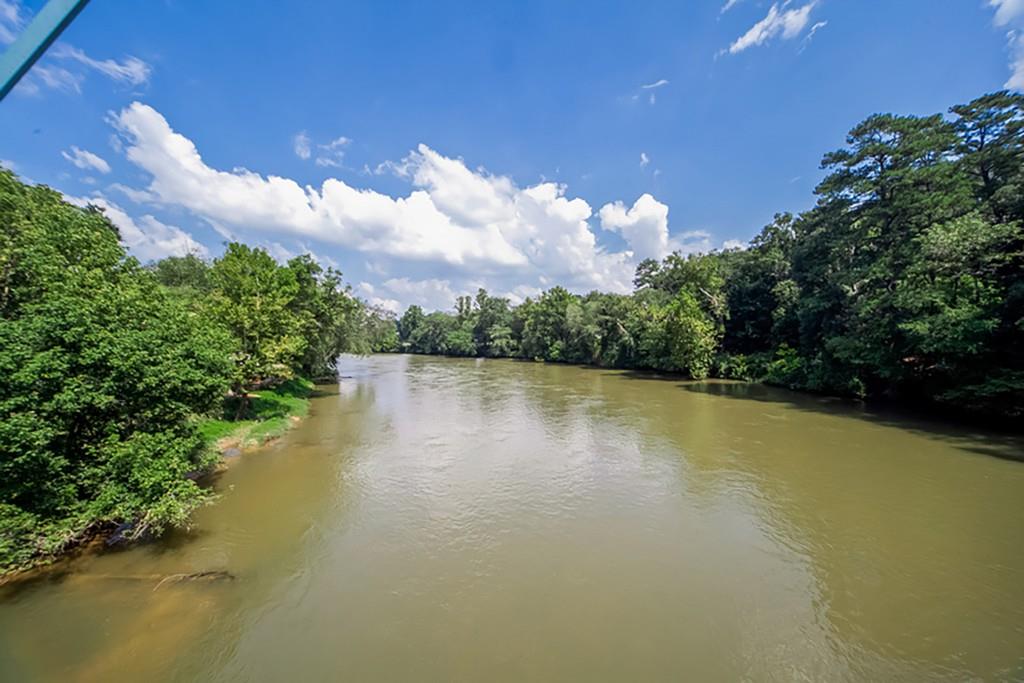 3446 Cochise Drive SE