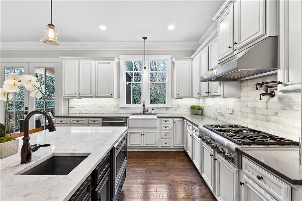 3446 Cochise Drive SE