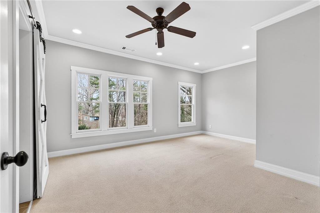 3446 Cochise Drive SE