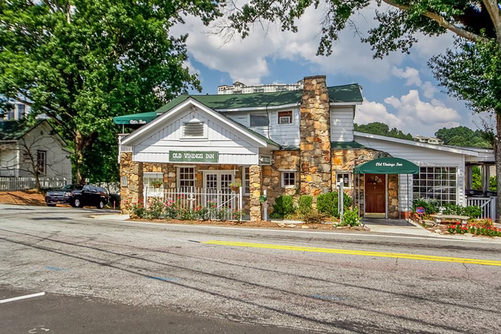 3446 Cochise Drive SE