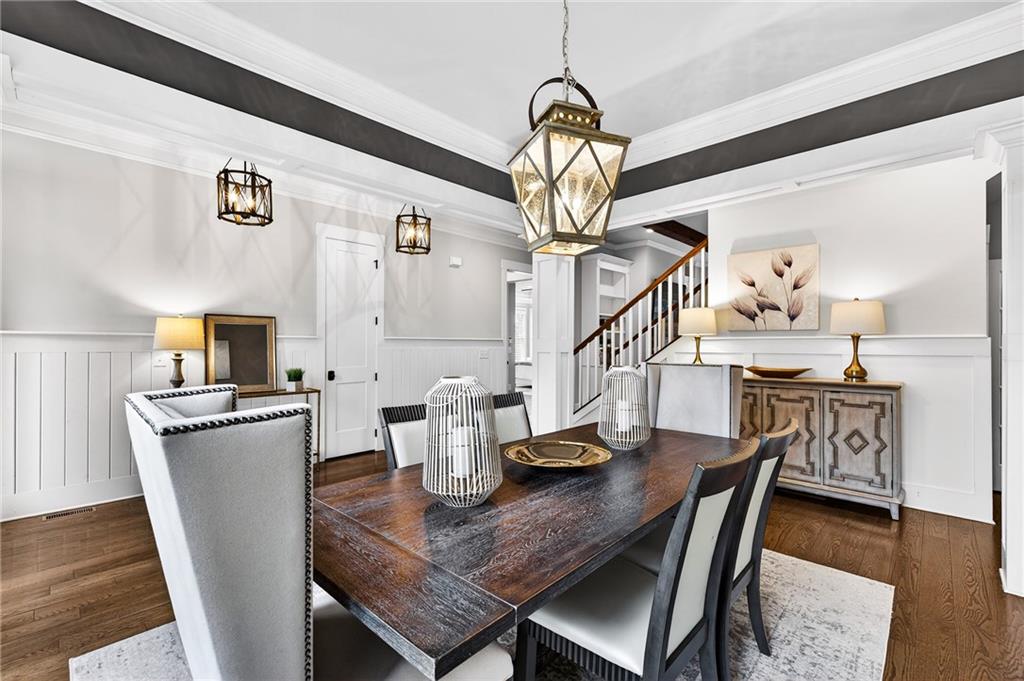 3446 Cochise Drive SE