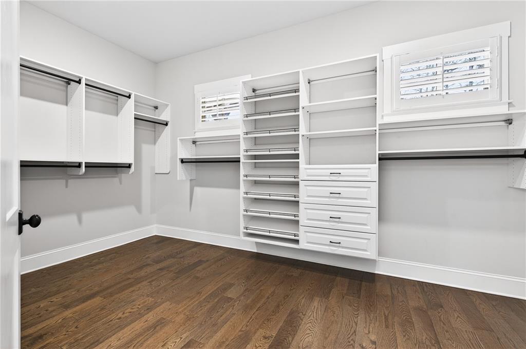 3446 Cochise Drive SE