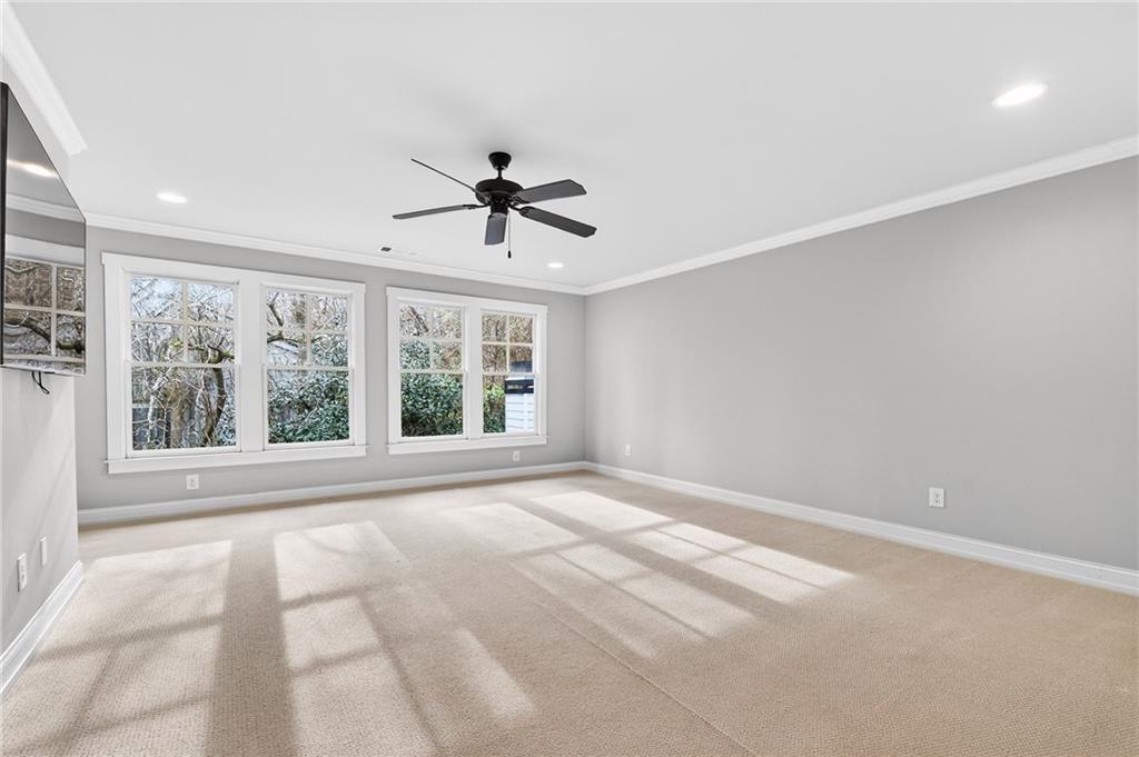 3446 Cochise Drive SE