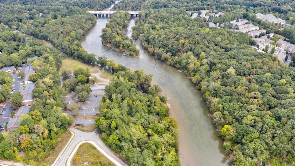 3446 Cochise Drive SE