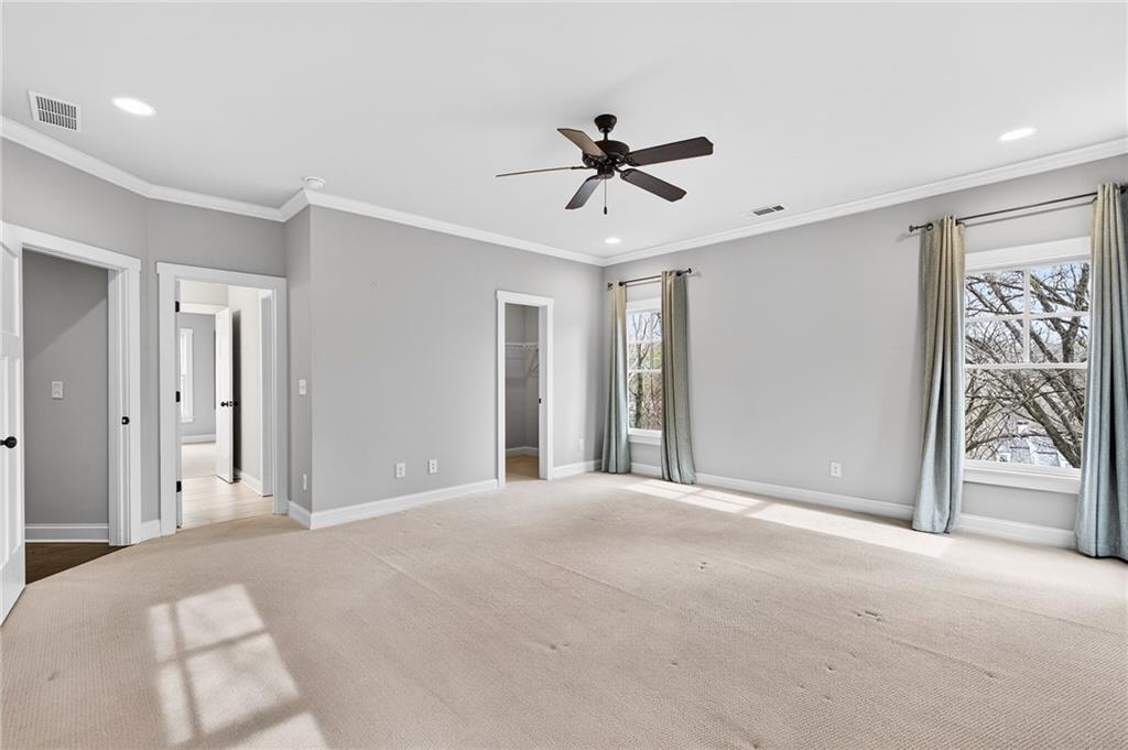 3446 Cochise Drive SE