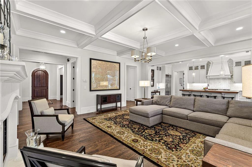 2976 Sequoyah Drive NW