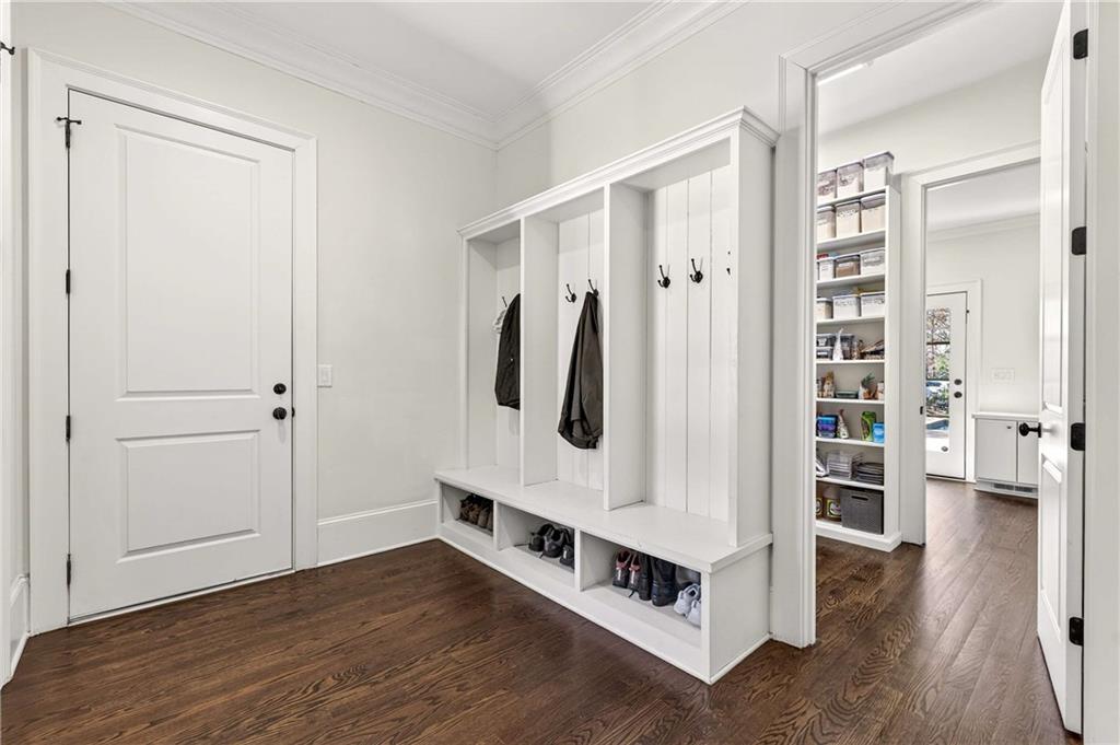 2976 Sequoyah Drive NW