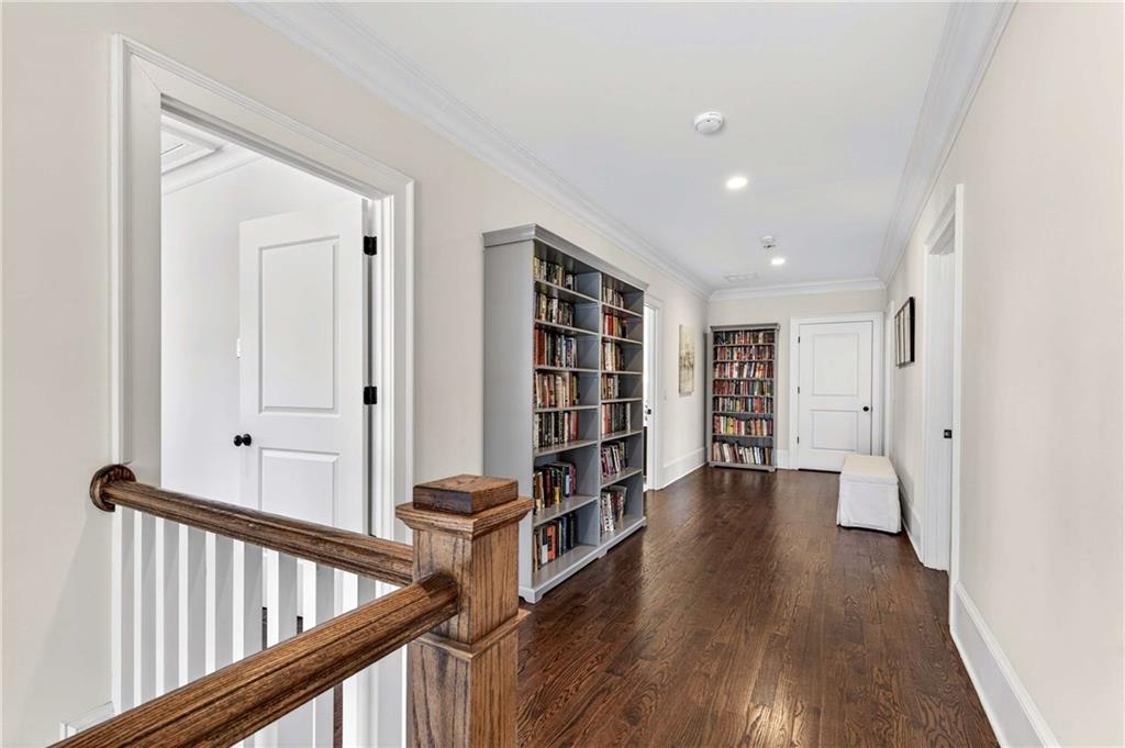 2976 Sequoyah Drive NW