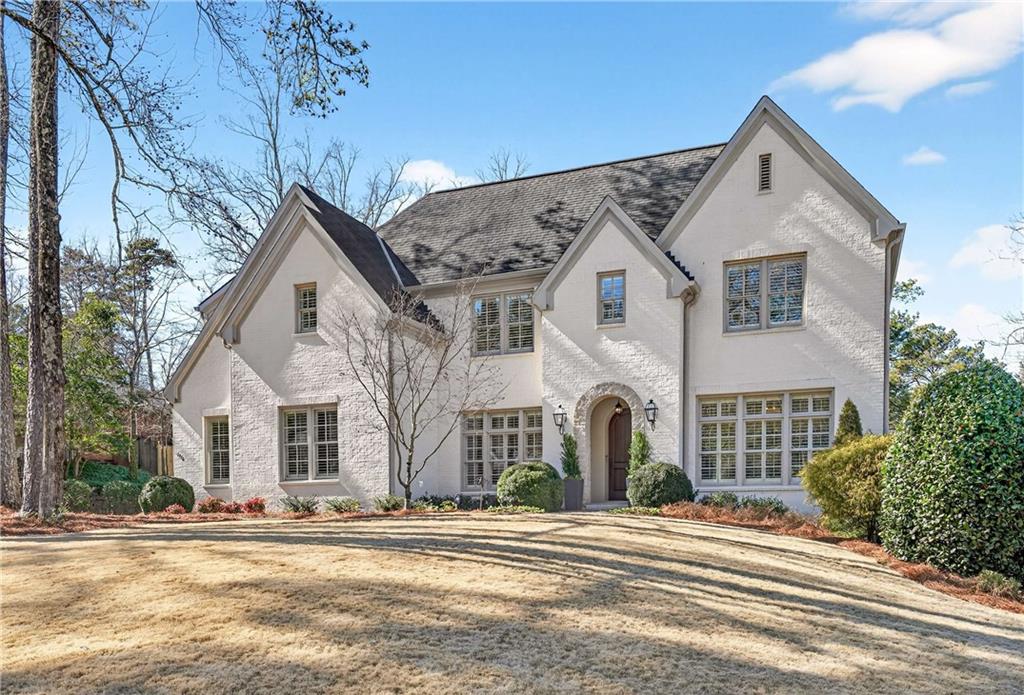 2976 Sequoyah Drive NW