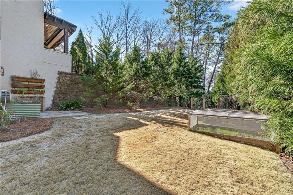 2976 Sequoyah Drive NW