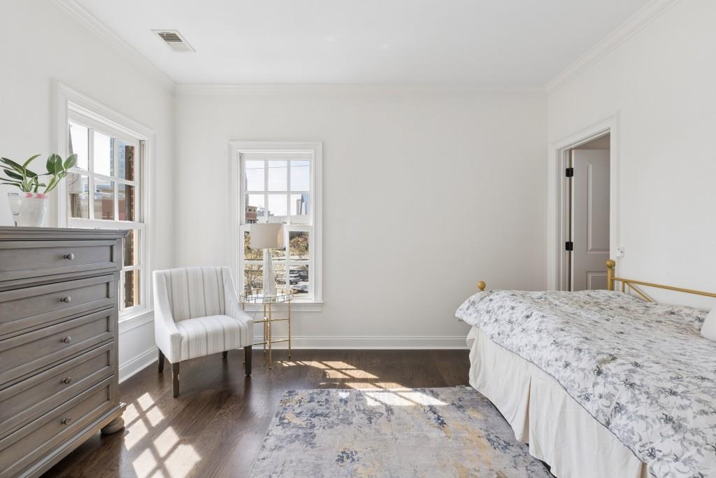 3585 Roxboro Road NE Unit 6