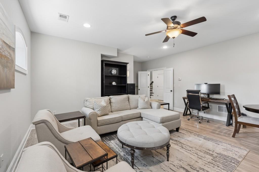 3585 Roxboro Road NE Unit 6