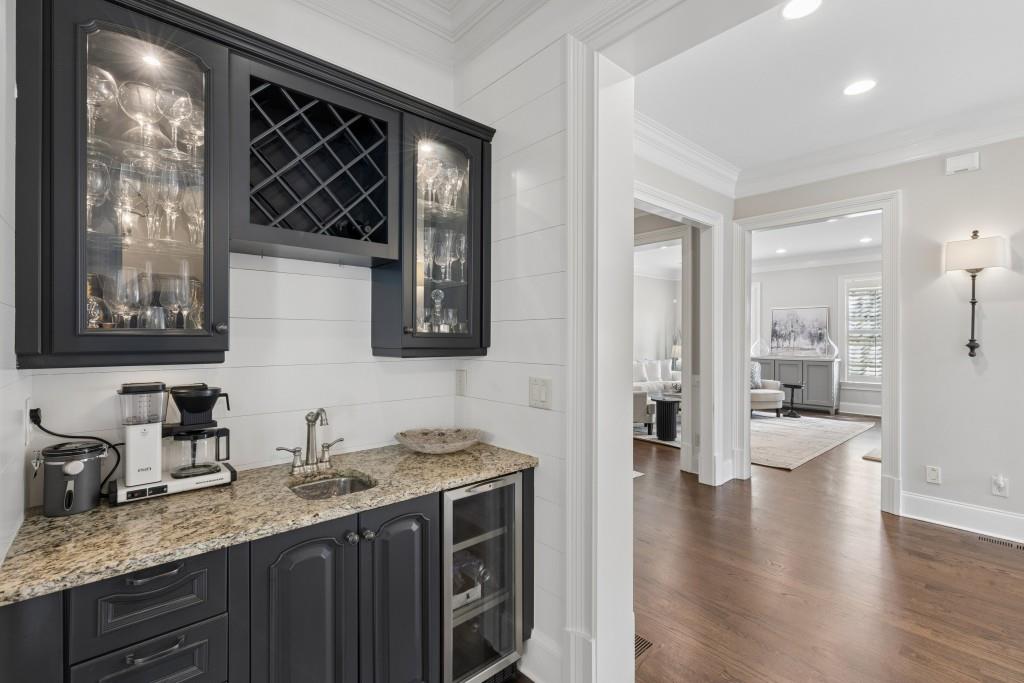 3585 Roxboro Road NE Unit 6