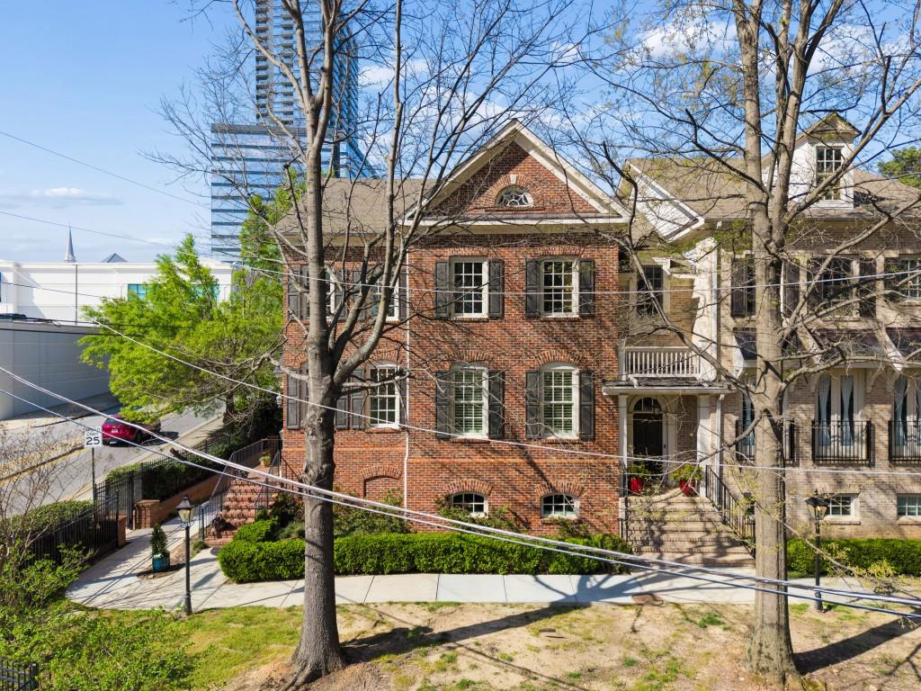 3585 Roxboro Road NE Unit 6