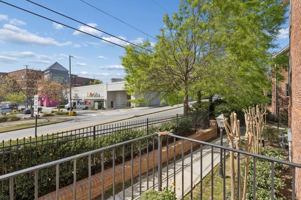 3585 Roxboro Road NE Unit 6