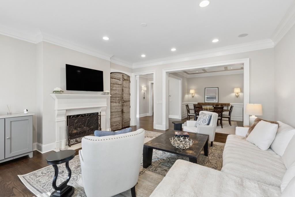 3585 Roxboro Road NE Unit 6