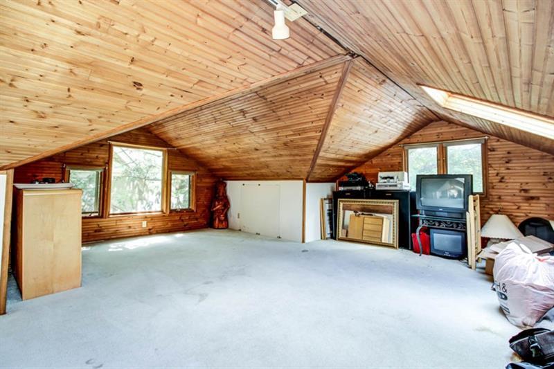 162 Peachtree Hills Avenue NE