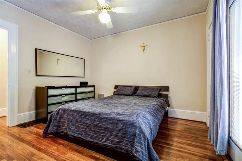 162 Peachtree Hills Avenue NE